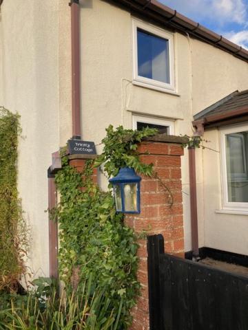 Trinity Cottage Welshpool Esterno foto